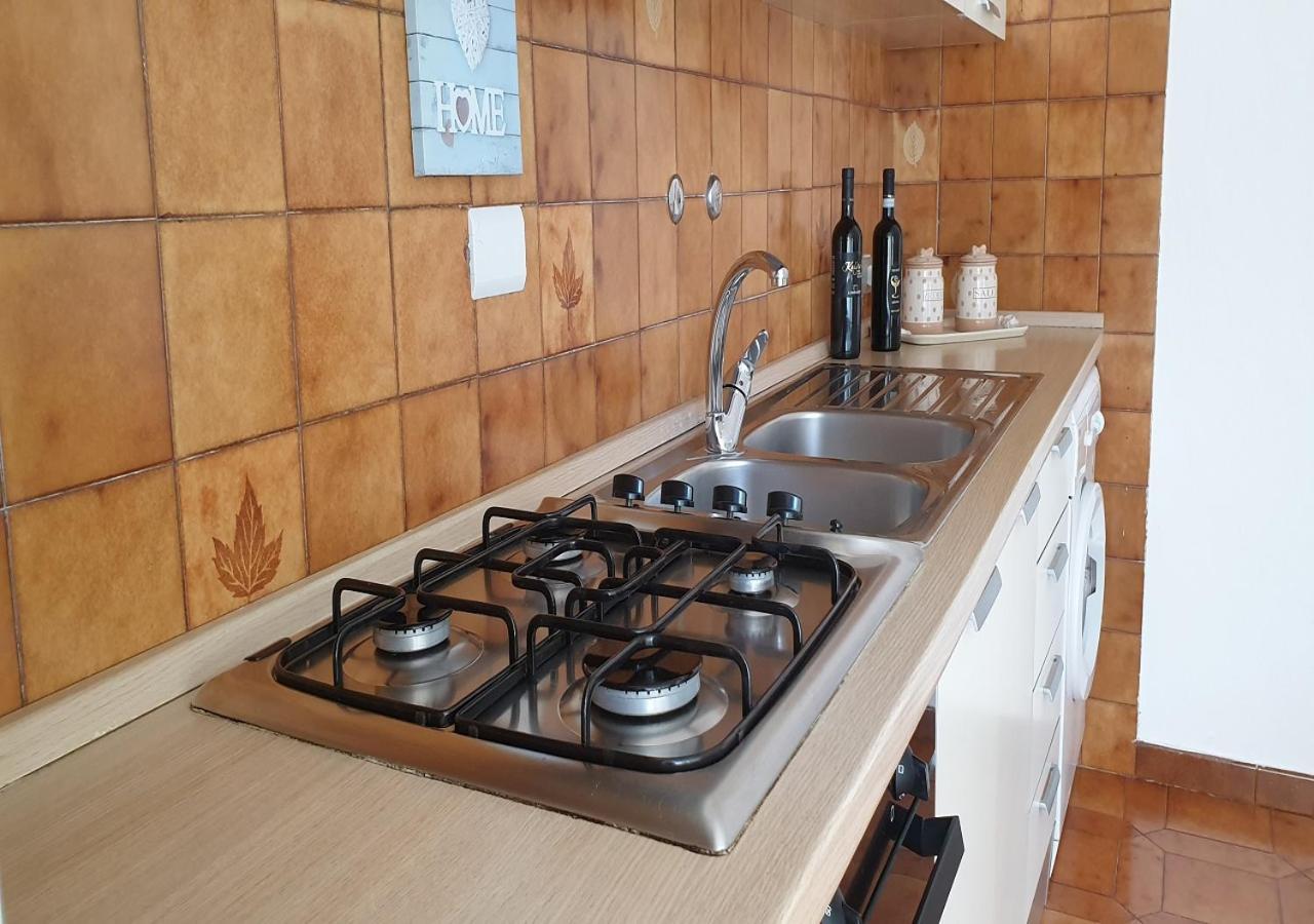Holiday Apartments ラッコ・アメーノ エクステリア 写真